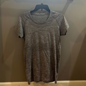 Size 12 Grey Lulu Lemon swiftly long sleeve